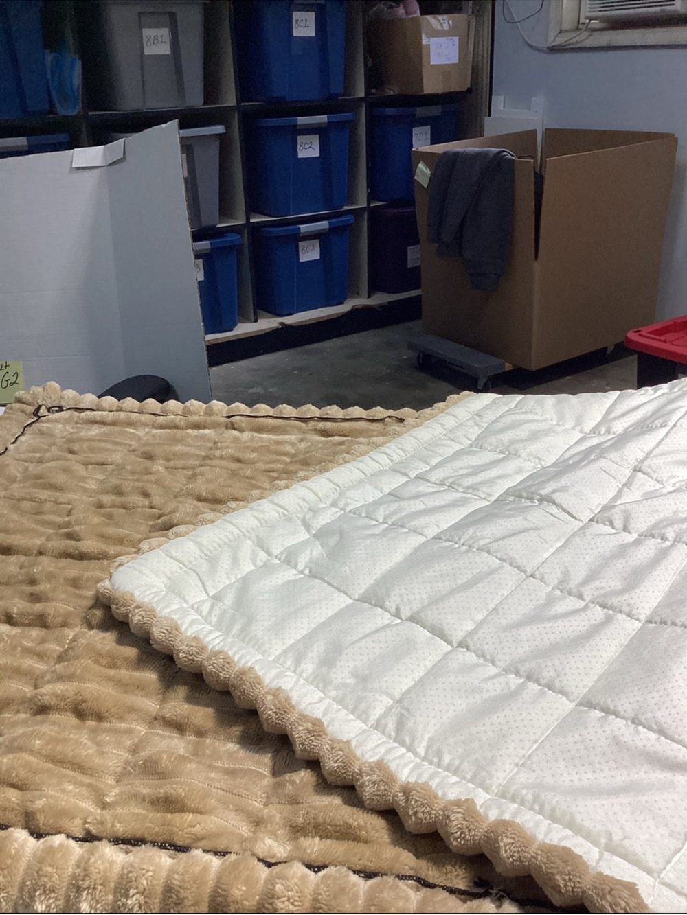 Dog Couch Cover / Protector - Picture 3 of 3